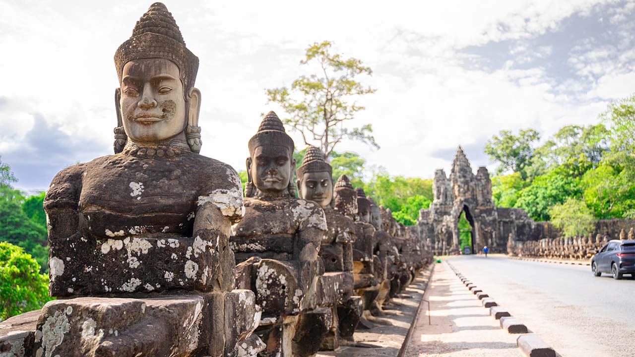 South Gate Angkor Thom Siem Reap
